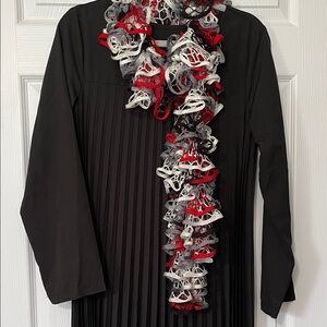Knitted Ruffled Scarf
